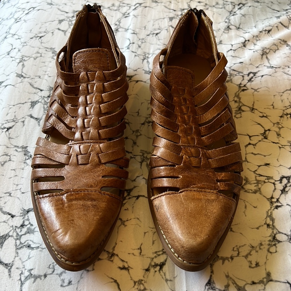 Bedistu genuine leather shoes in excellent condition!